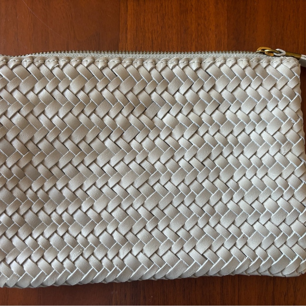 Madewell Woven Cluth